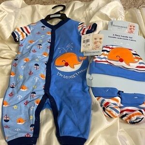 Buster Brown 3 Piece Layette  Set (3-6months) NEW